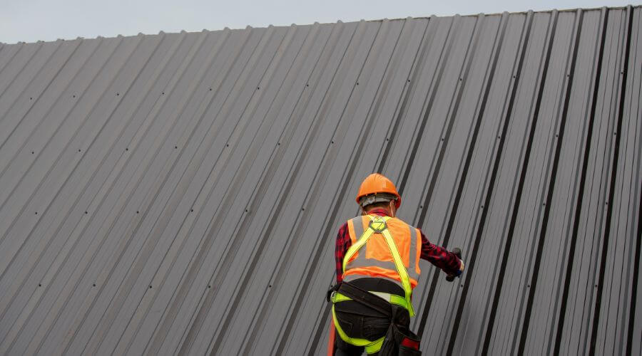 Professional metal roof installation services in Lake Forest, CA
